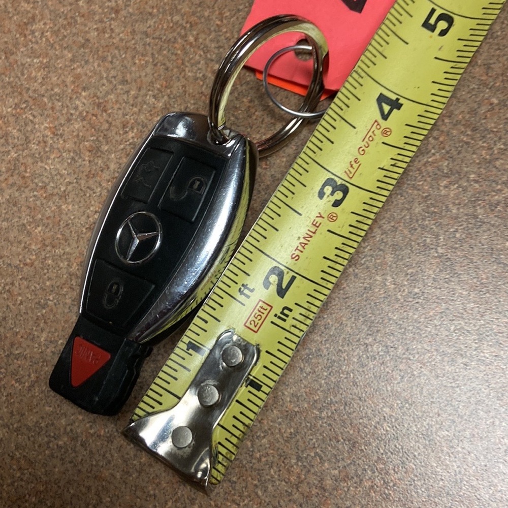 Mercedes Benz Key Fob - Picture 2 of 5